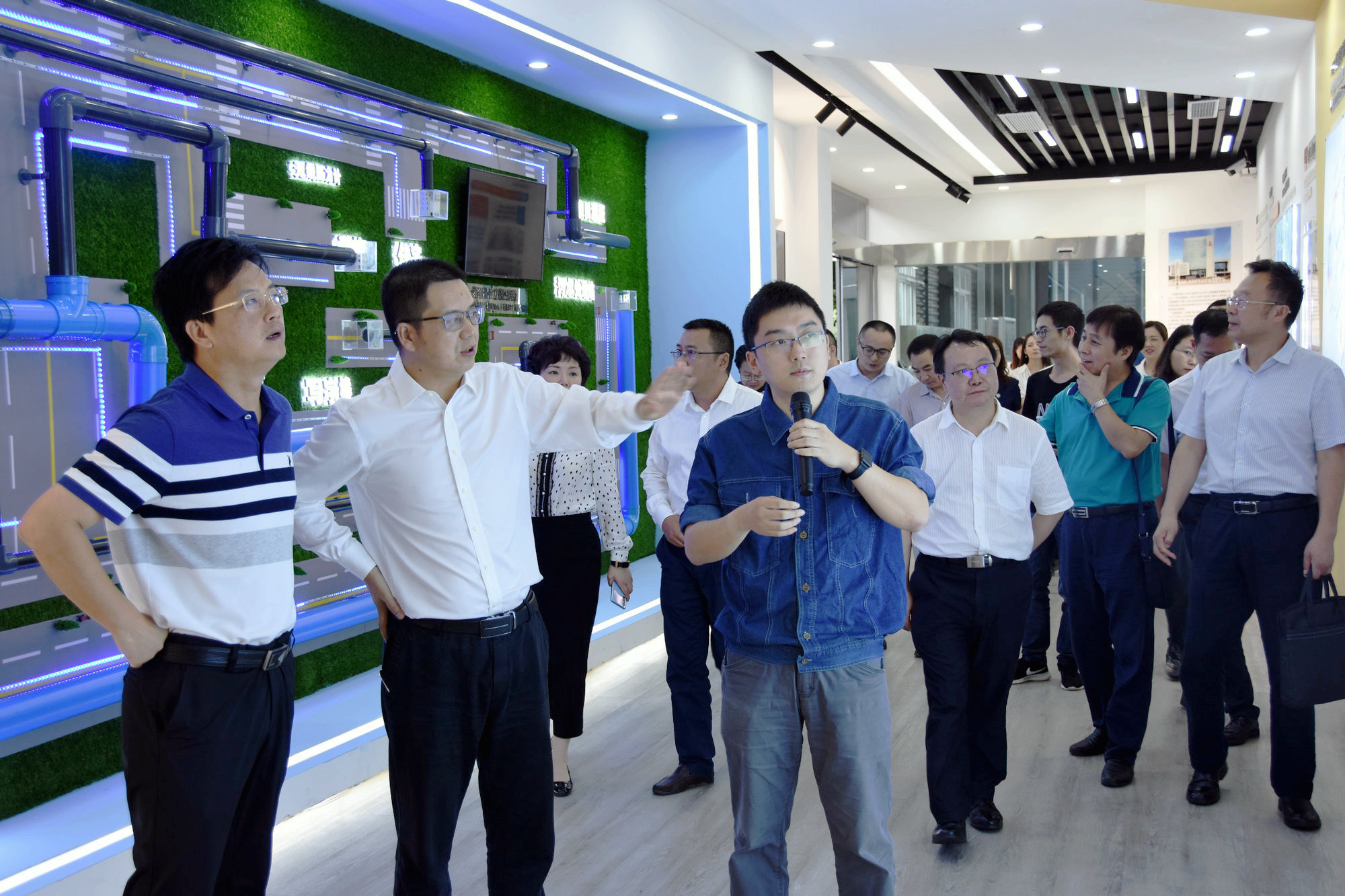 首页- 腾博会集团有限公司官方网站